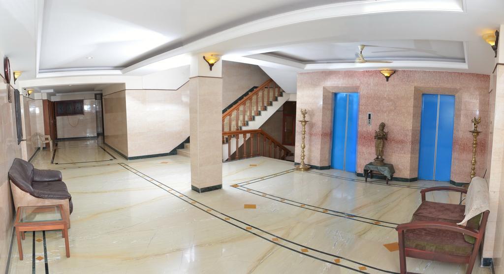 Hotel Raya'S Annexe-1 Kumbakonam Esterno foto